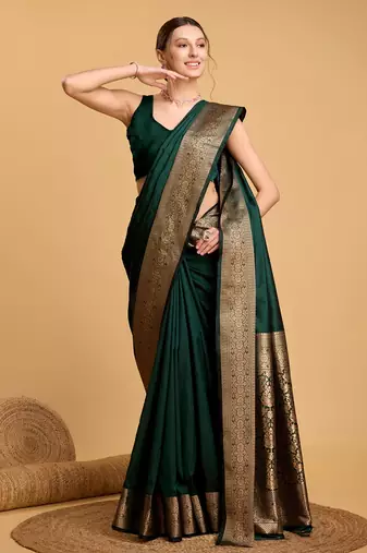 Forest Green Kanjivaram Silk Saree with Blouse Piece