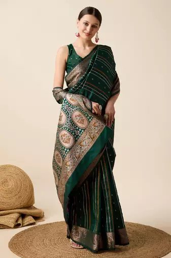 Green Woven Faux Kanchipuram Zari Silk saree With Blouse Piece