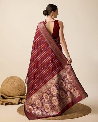 Maroon Woven Faux Kanchipuram Zari Silk saree With Blouse Piece 5