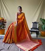 Mustard Woven Bandhej Bandhani saree Bandhej With Blouse Piece