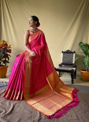 Pink Woven Bandhej Bandhani saree Bandhej With Blouse Piece 1
