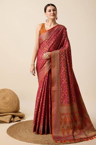 Dark Pink Woven Patola Silk Blend Saree With Blouse Piece