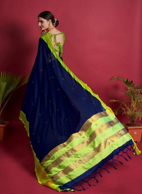 Navy Blue Woven Faux Kanchipuram Zari Silk Sarees With Blouse Piece 4