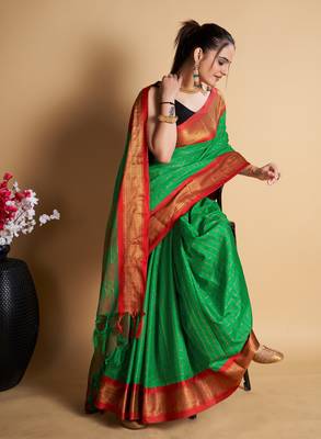 Green Woven Mysore Silk Uppada saree With Blouse Piece 2