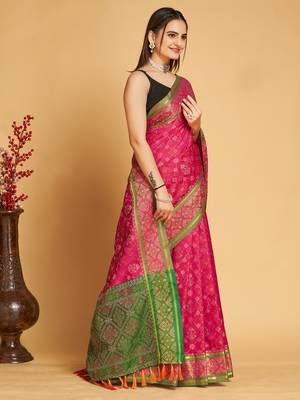 Dark Pink Woven Patola Silk Blend Saree With Blouse Piece 4