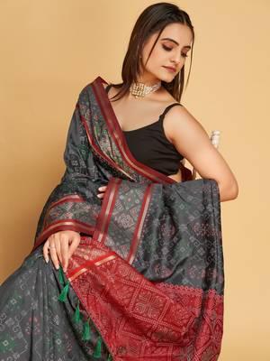 Grey Woven Patola Silk Blend Saree With Blouse Piece 4