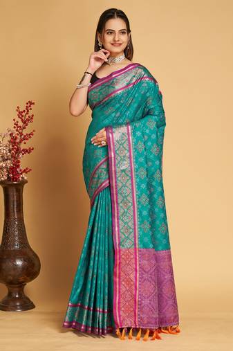 Teal Woven Patola Silk Blend Saree With Blouse Piece