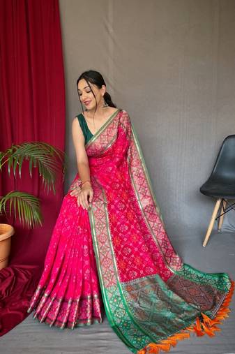 Dark Pink Woven Patola Silk Blend Saree With Blouse Piece