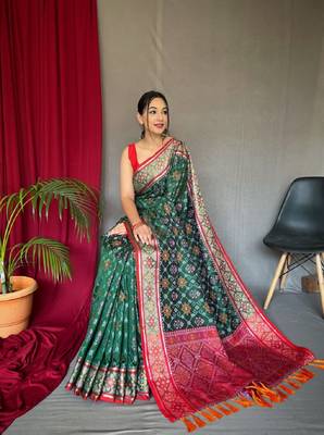 Green Woven Patola Silk Blend Saree With Blouse Piece 1