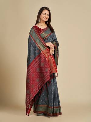 Grey Woven Patola Silk Blend Saree With Blouse Piece 3