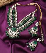 Heavy Green Jewellery Set With Matching Earrings