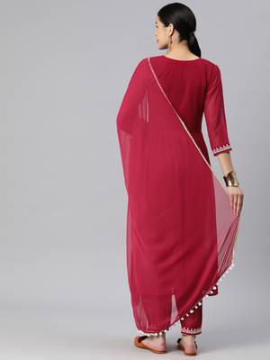 Rajgranth women's faux georgette fabric  embroidered kurta set with duppata 2