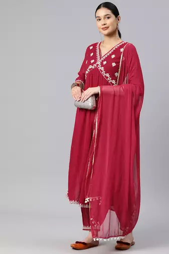 Rajgranth women's faux georgette fabric  embroidered kurta set with duppata