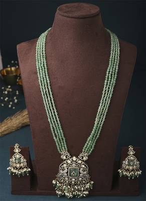 Long Green Necklace Set With Earrings 5