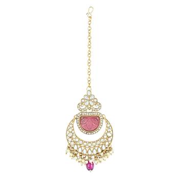 traditional pearl kundan & stone studded jewellery necklace set with maang tikka for women  4
