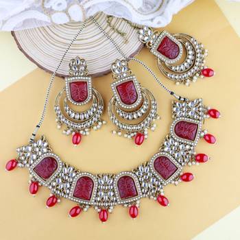 traditional pearl kundan & stone studded jewellery necklace set with maang tikka for women  1