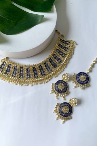 traditional stone studded meenakari choker necklace jewellery with earrings & maang tikka set