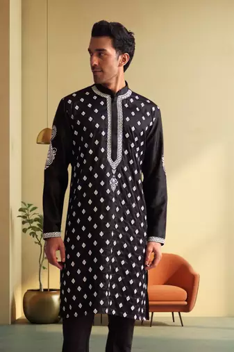 Men's black art silk embroidered kurta pyjama