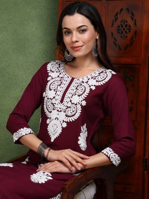 women burgundy viscose rayon solid embroidered chikankari straight kurta 2
