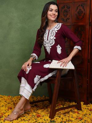 women burgundy viscose rayon solid embroidered chikankari straight kurta 5