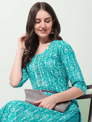 Turquoise White Floral Print Thread Work Cotton Kurta 5