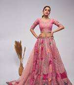 Bridal Pink lehenga is made with Orgenza Silk fabric and features intricate paisley Motifs