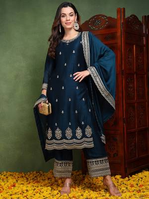 women teal silk blend solid embroidered straight kurta palazzo with dupatta 3