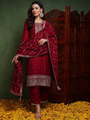 women maroon silk blend solid embroidered straight kurta trouser with dupatta 1