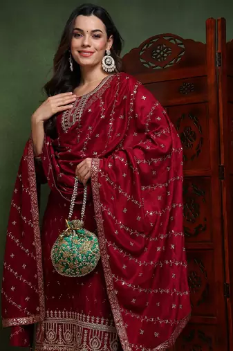 women maroon silk blend solid embroidered straight kurta trouser with dupatta