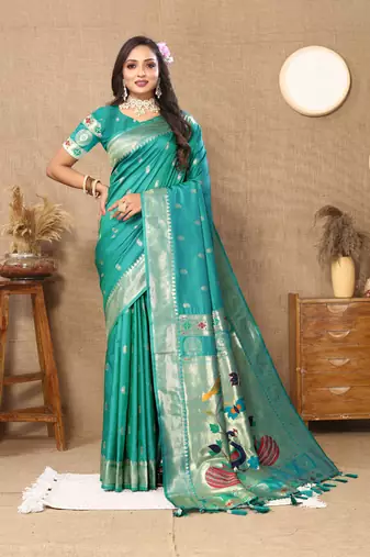 Green zari weaving tassel pallu work soft silk saree