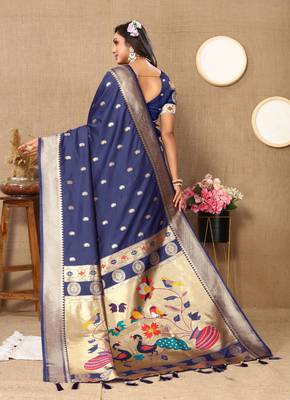 Navy blue zari weaving tassel pallu work soft silk saree 3