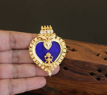 Kerala style gold plated temple palakka pendant 2