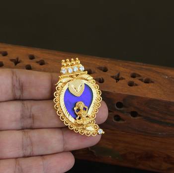 Kerala style gold plated temple palakka pendant 2