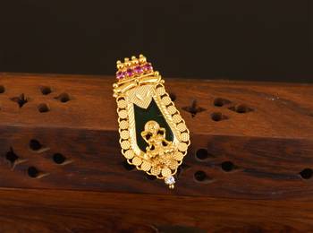 Kerala style gold plated temple palakka pendant 1