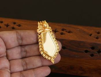 Kerala style gold plated palakka krishna pendant 3