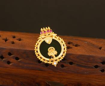 Kerala style gold plated ganesha palakka pendant 1