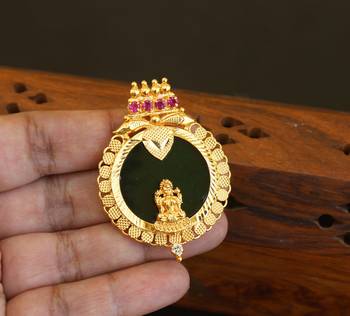 Kerala style gold plated temple palakka pendant 2