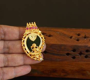 Kerala style gold plated temple palakka pendant 2