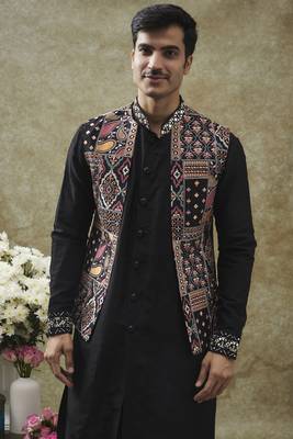 Black splendid silk koti kurta set 4