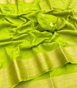 Parrot Green Pure Geaorgette Saree With Visose Border And Designer Sequnce Jequuard Blouse
