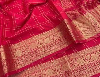 Red Pure Geaorgette Saree With Visose Border And Designer Sequnce Jequuard Blouse 2