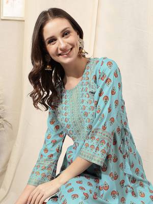 Baby Blue Maroon Foil Print Mirrar Work Rayon Kurta 5