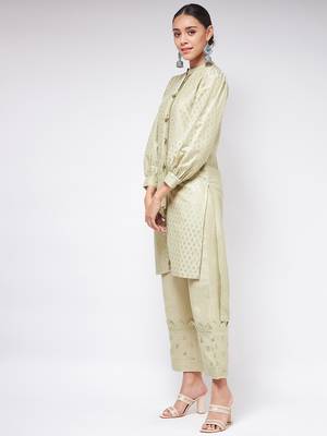 Pannkh womens festive foil printed shirt style kurta with high-low hemline 4