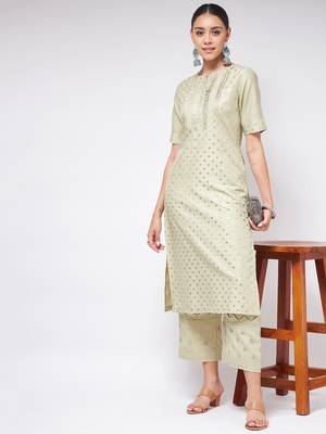 Pannkh womens festive foil printed straight-fit kurta 1
