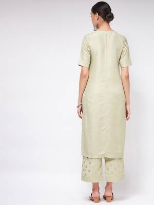 Pannkh womens festive foil printed straight-fit kurta 4
