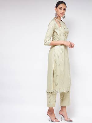 Pannkh womens festive foil printed angarkha style kurta 3