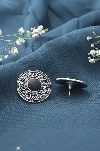 Round Silver Earrings With Black Stones
