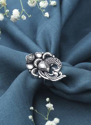 Swan Shaped Finger Ring 1