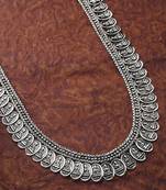 Long Motif Necklace With Small Earrings