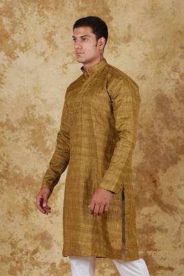 musturd textured men's kurta set 2
